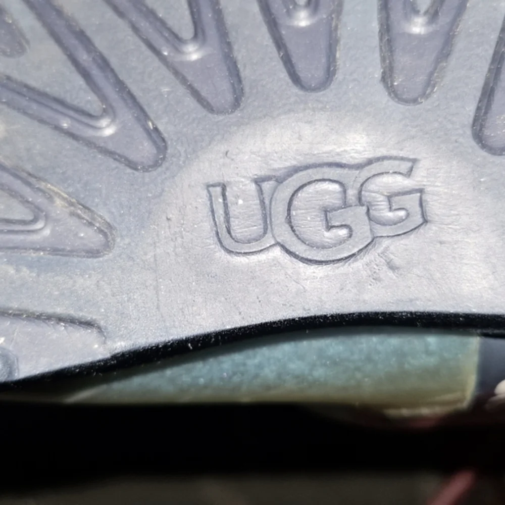 UGG Kids' Classic Clear Mini II Gradient